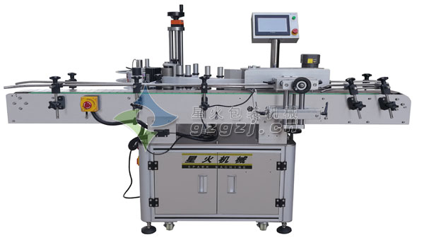 新款全自動圓瓶貼標機